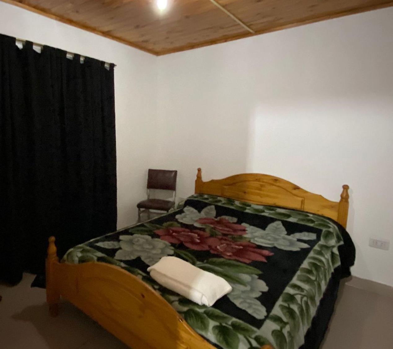 Casa Estilo Americana Bruno - A 15 Min Del Aeropuerto Esteban Echeverria エクステリア 写真